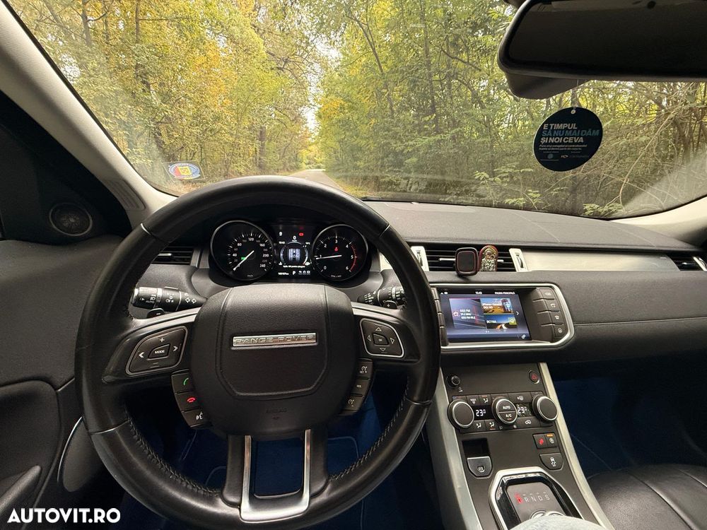 Land Rover Range Rover Evoque - 15