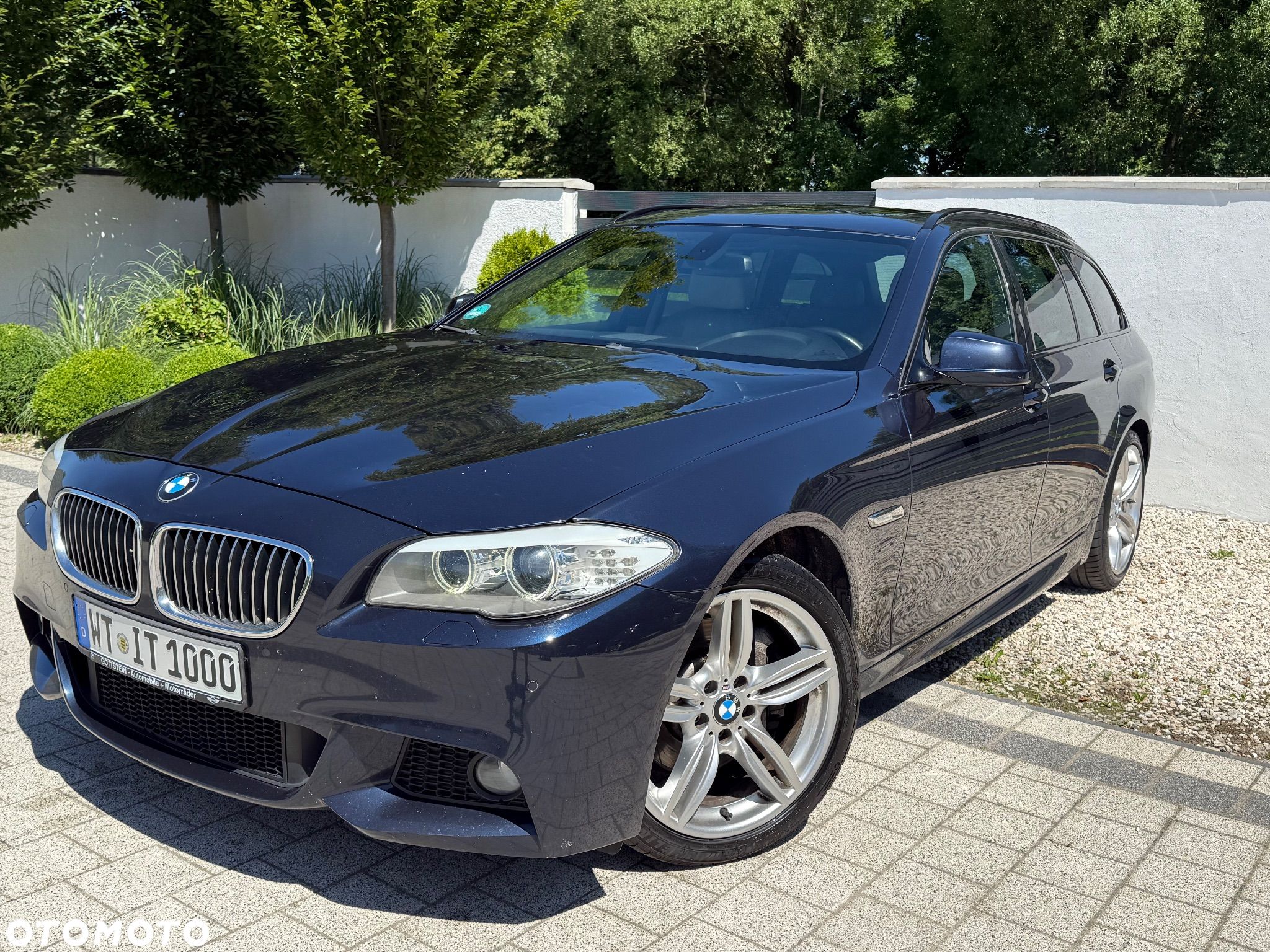 BMW Seria 5 530d Touring Blue Performance Sport-Aut - 1