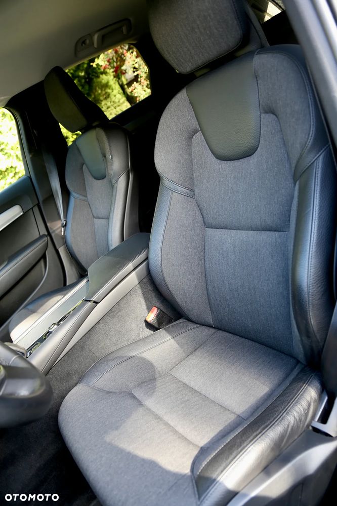 Volvo V90 Cross Country B4 D AWD Plus - 21