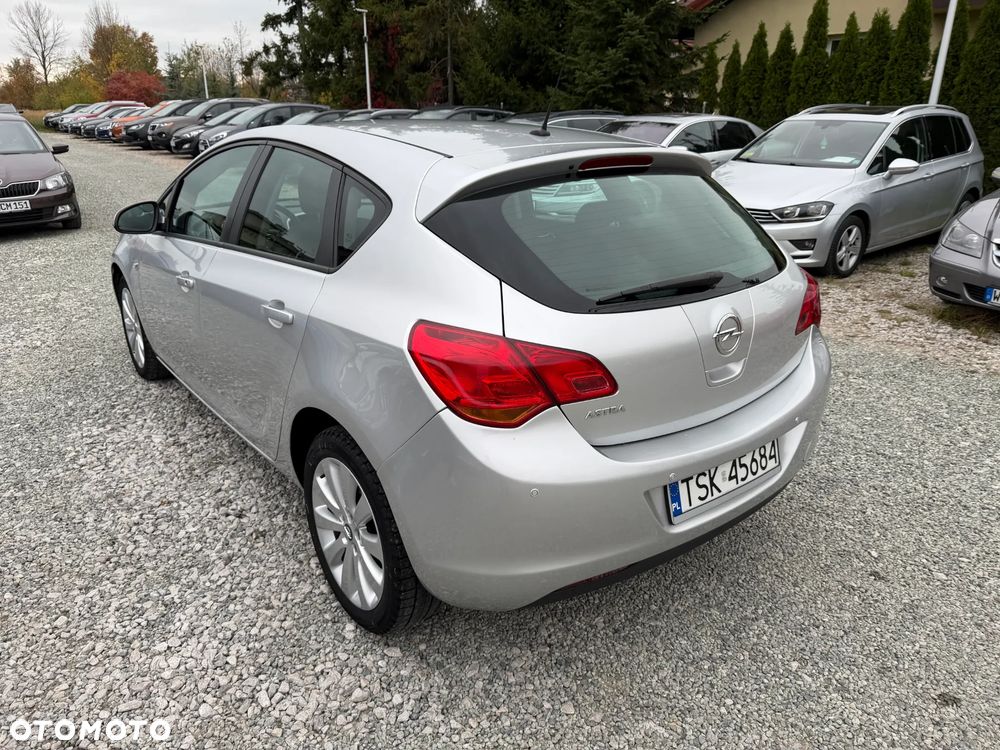 Opel Astra - 5