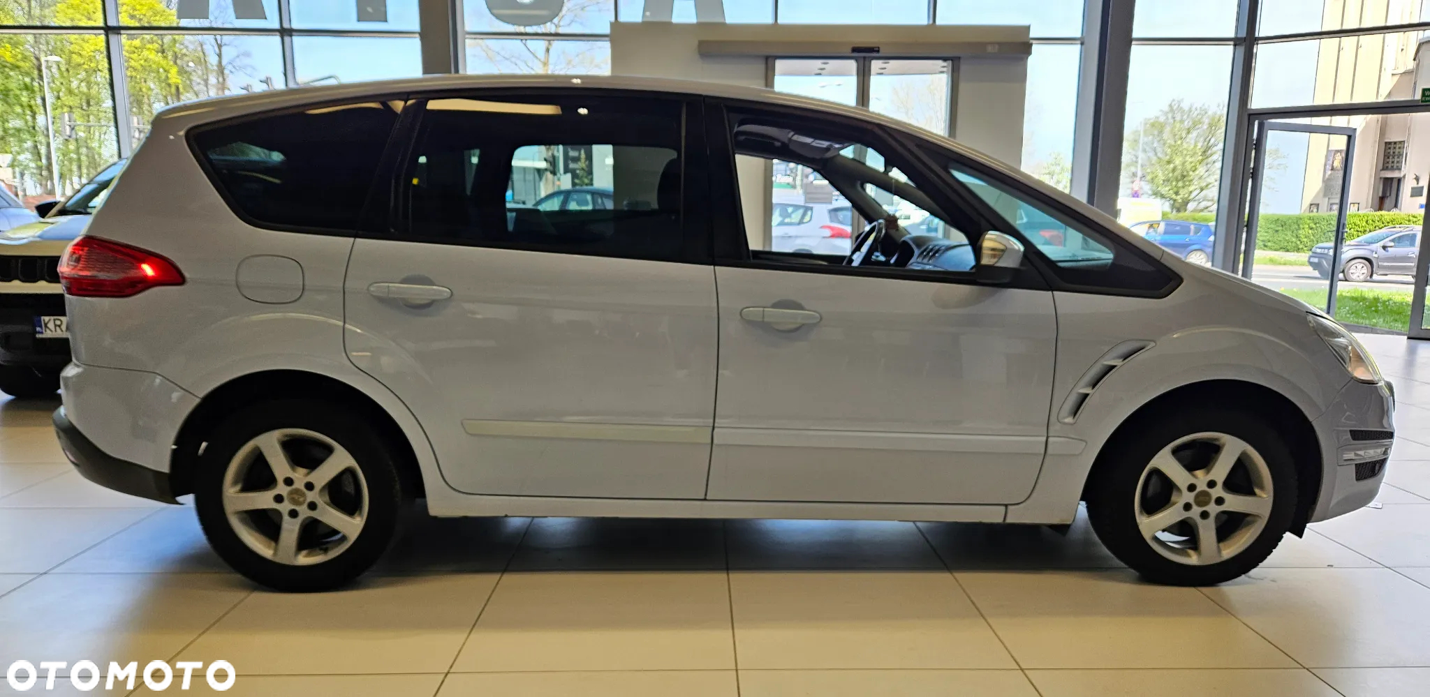 Ford S-Max 2.0 TDCi DPF Titanium - 6