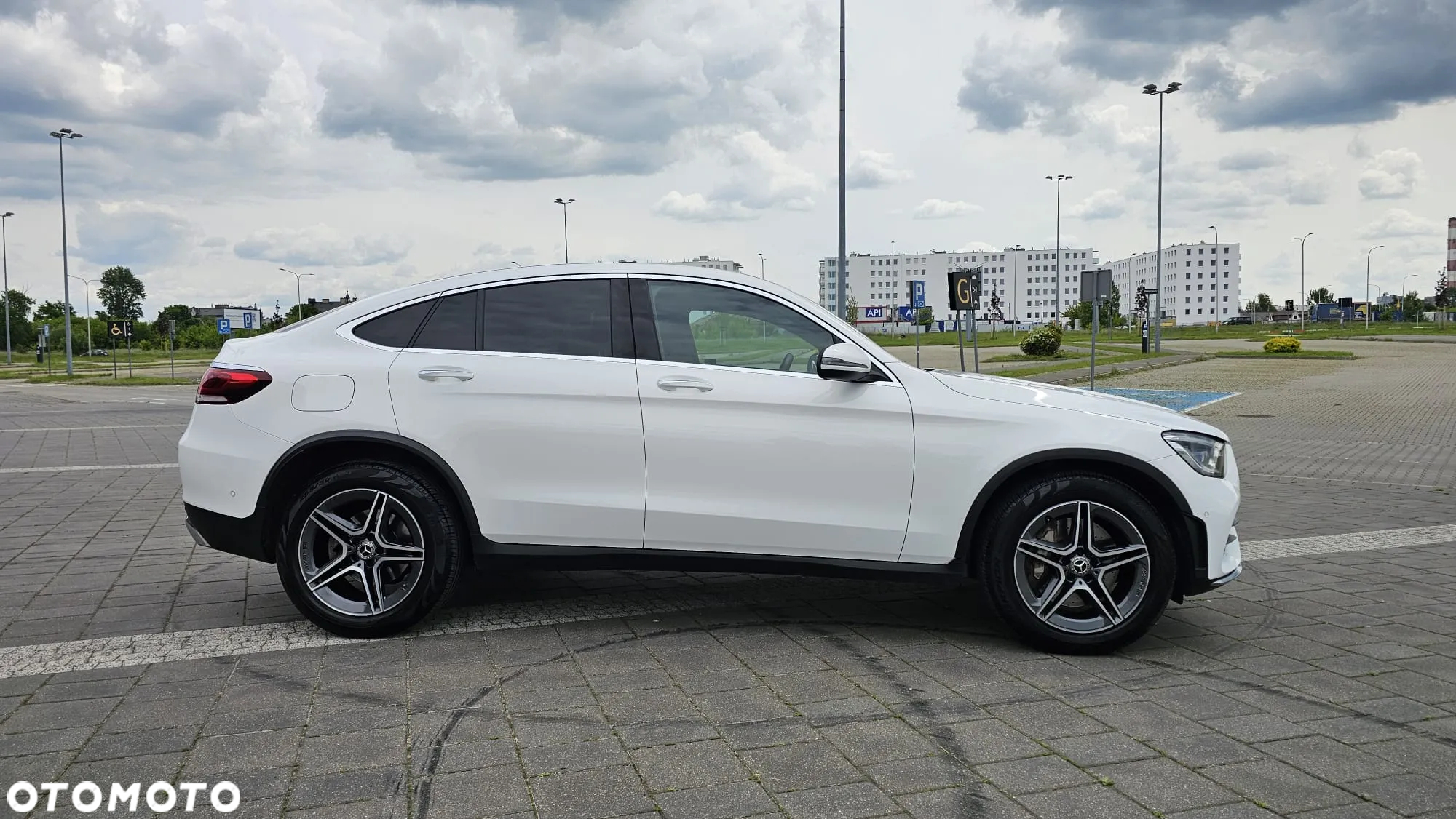 Mercedes-Benz GLC Coupe 300 4-Matic - 2
