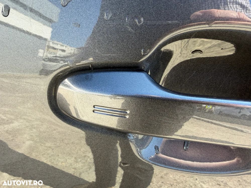 Toyota C-HR 1.8 HSD 122 CP 4x2 CVT Core - 11