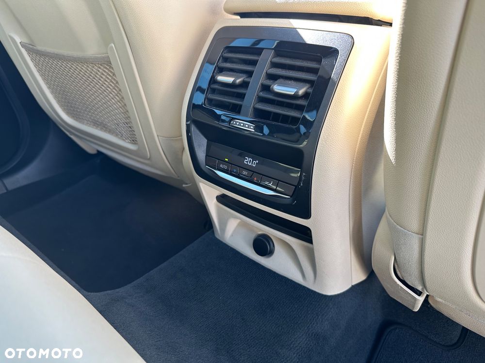 BMW X3 xDrive30i xLine - 35