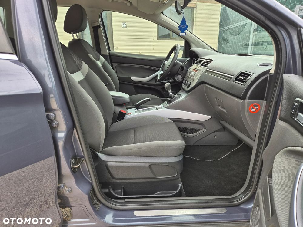Ford Kuga 2.0 TDCi 4x4 Trend - 17