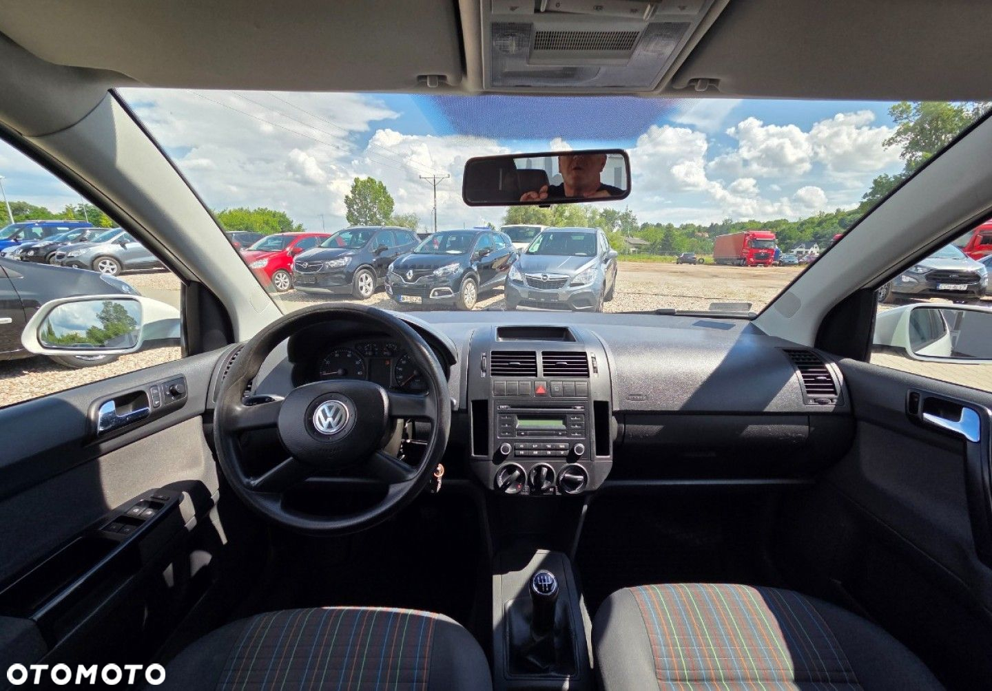 Volkswagen Polo - 35