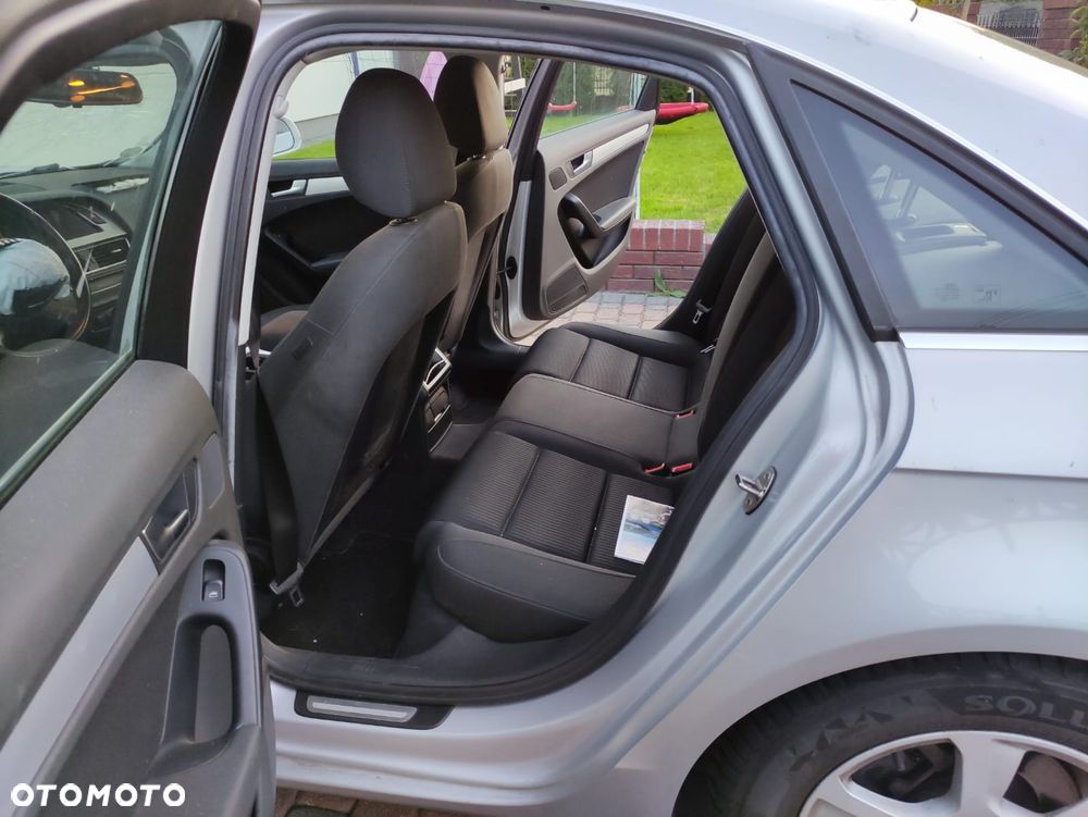 Audi A4 Limousine 2.0 TDI 112g DPF Ambiente - 27