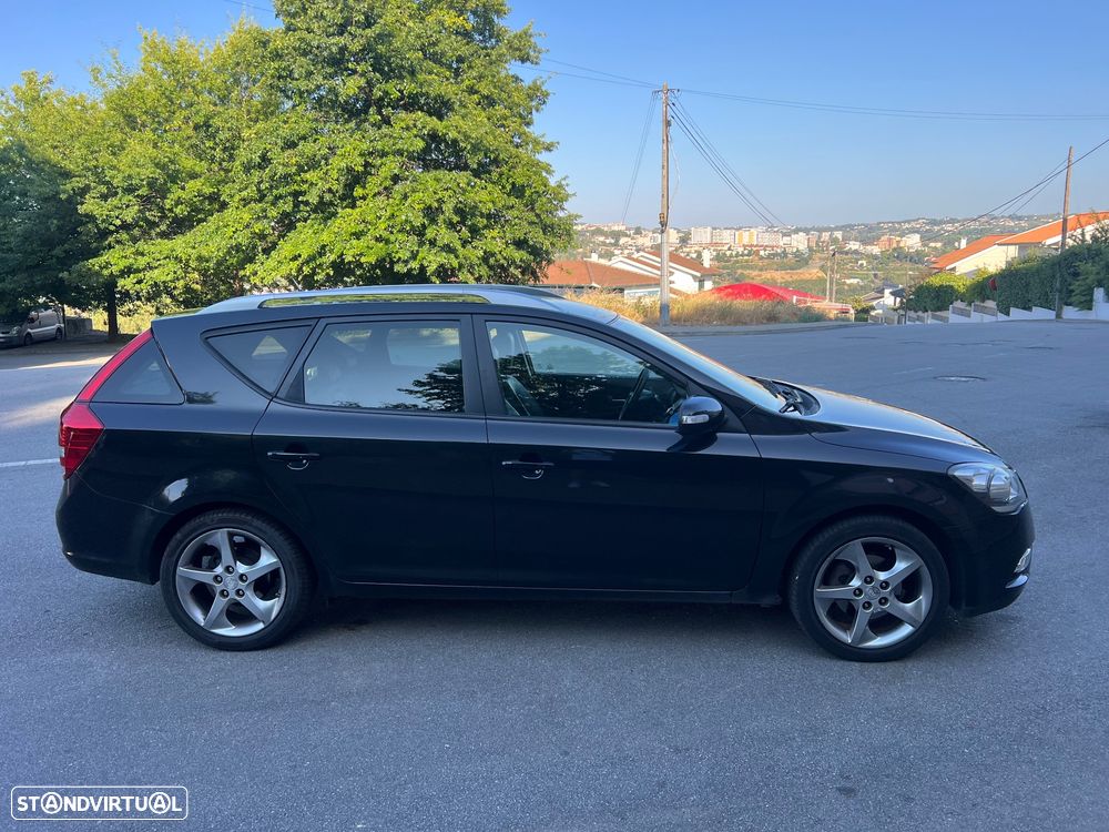 Kia Ceed SW 1.6 CRDi EX ISG - 8
