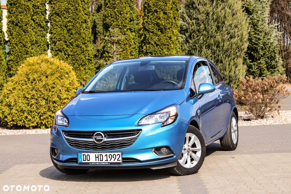 Opel Corsa 1.4 16V Cosmo - 9