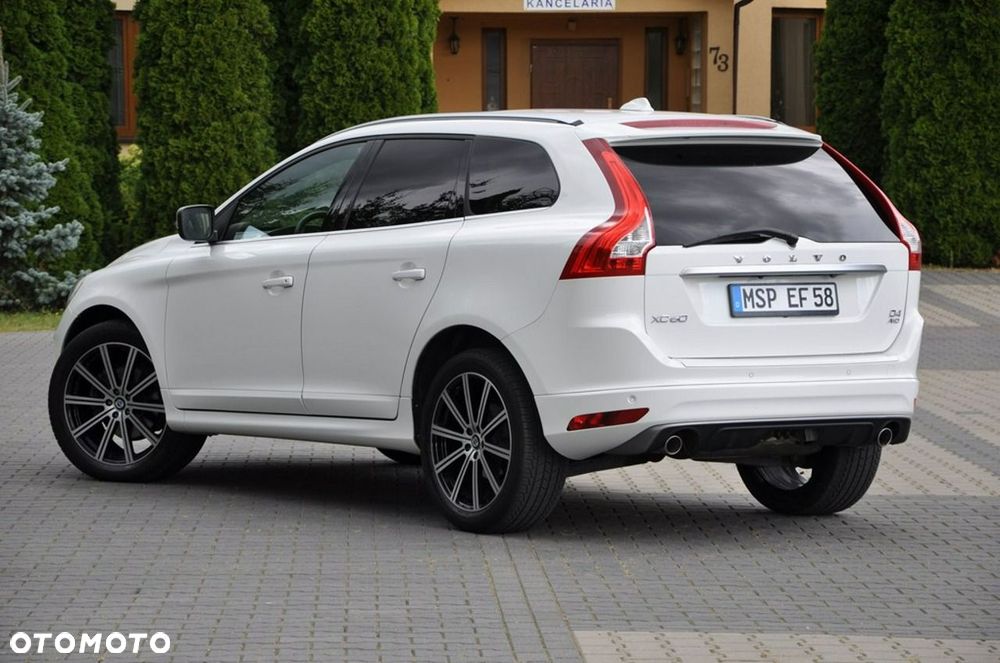 Volvo XC 60 D4 AWD Geartronic Linje Inscription - 16