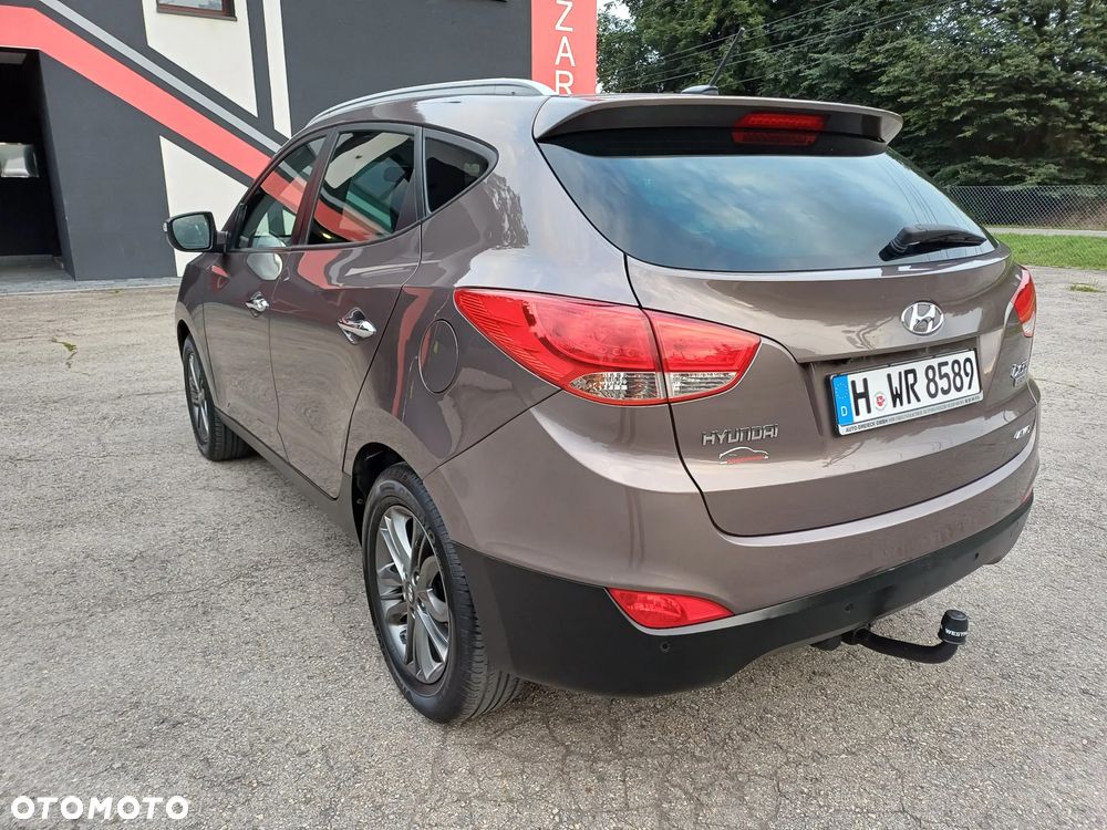 Hyundai ix35 2.0 CRDi 4WD Premium - 4