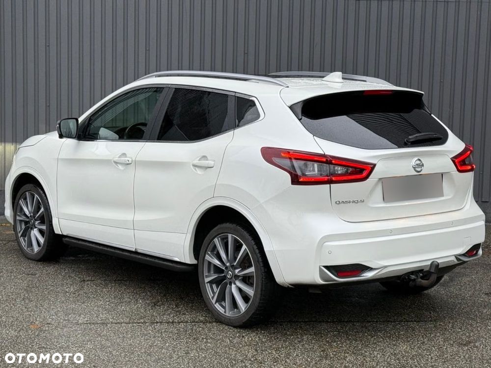 Nissan Qashqai 1.5 dCi DCT TEKNA+ - 4