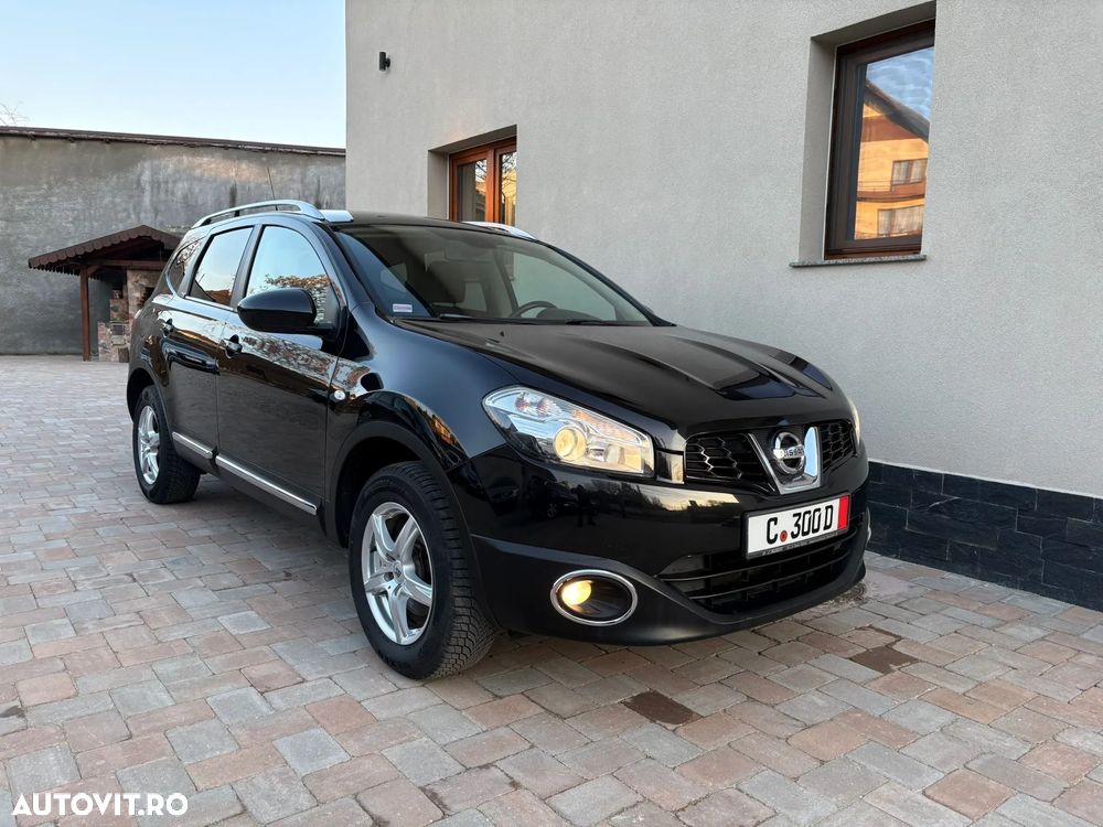 Nissan Qashqai+2 - 1