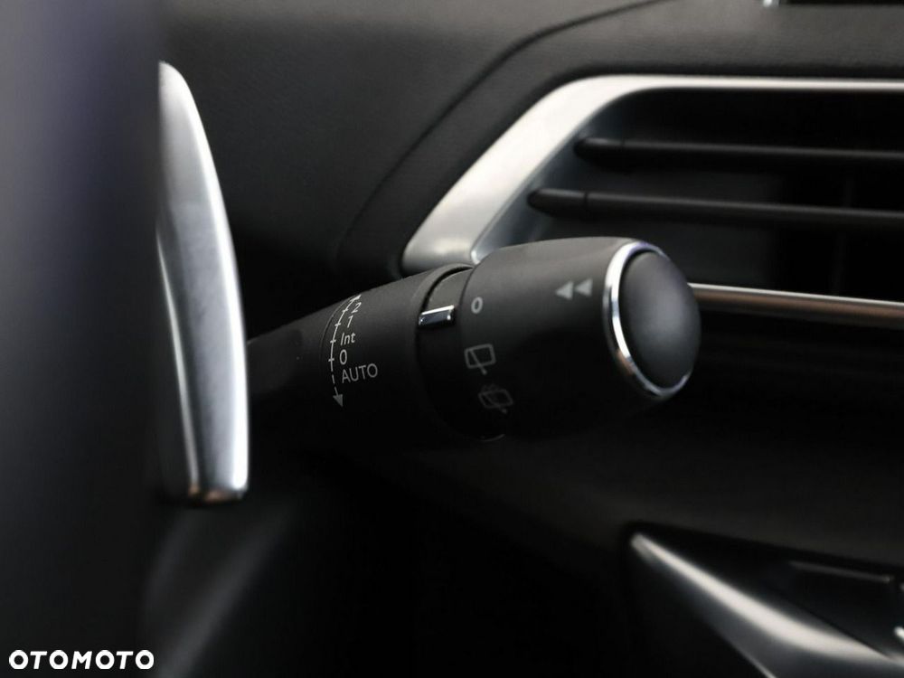 Peugeot 3008 2.0 BlueHDi GT S&S EAT8 - 36