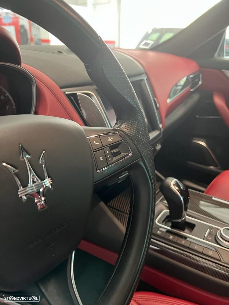 Maserati Levante - 11