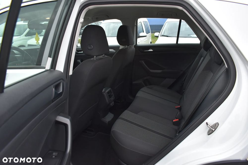 Volkswagen T-Roc 1.5 TSI Life - 12