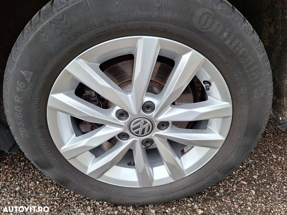 Volkswagen Passat Variant 2.0 TDI Comfortline - 9