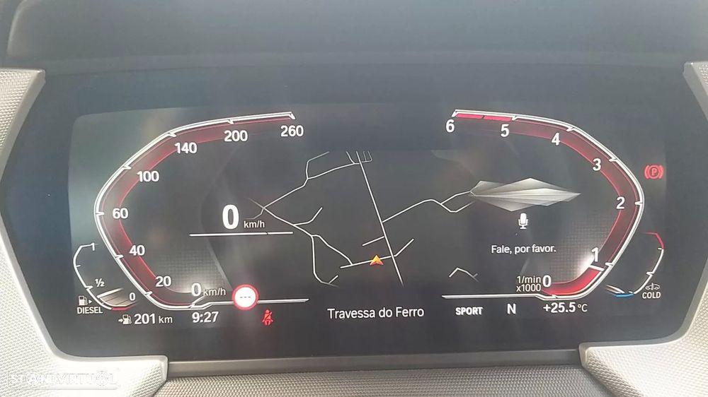 BMW 116 d Pack Essence - 39