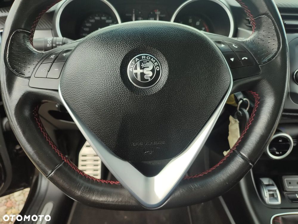 Alfa Romeo Giulietta 1.4 TB 16V Lusso - 28