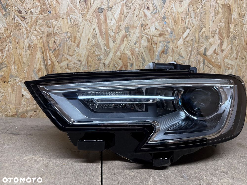 LAMPA LEWA PRZÓD PRZEDNIA AUDI A3 8V0 LIFT XENON LED - 12