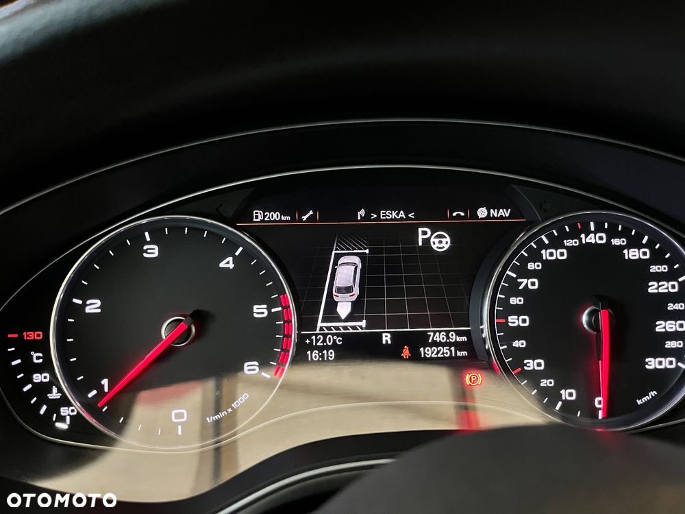 Audi A6 Avant ver-avant-2-0-tdi-dpf-multitronic-s-line-sportpaket - 19