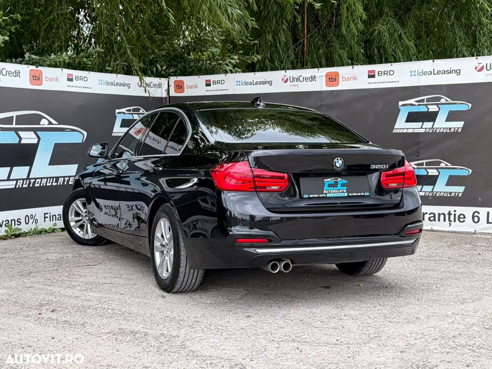 BMW Seria 3 320i Aut. Luxury Line - 6