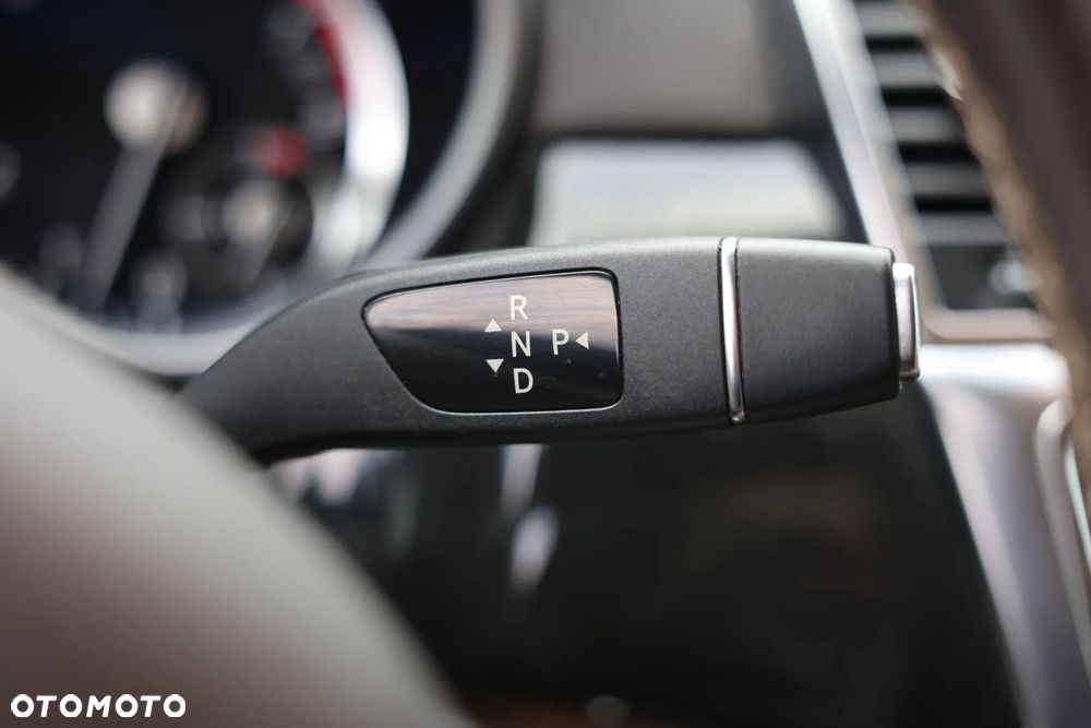 Mercedes-Benz GL 500 4-Matic - 21