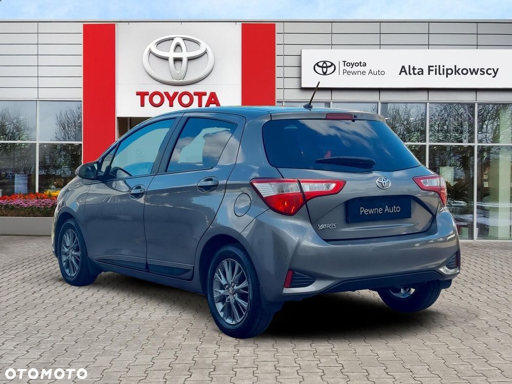 Toyota Yaris - 2