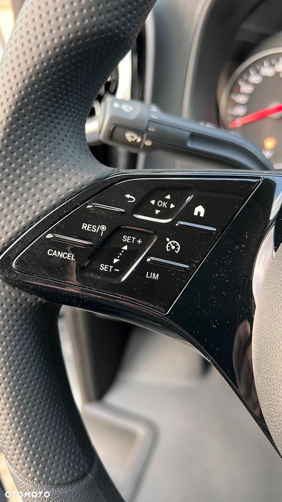 Mercedes-Benz Vito - 20