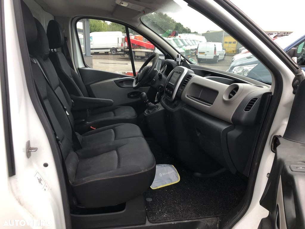 Renault Trafic ENERGY dCi 125 Grand Combi Expression - 5