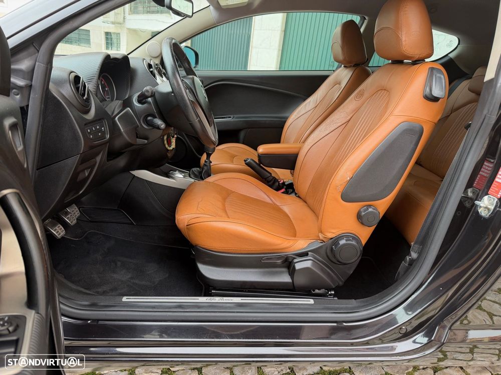 Alfa Romeo MiTo 1.3 JTD Distinctive S&S - 9