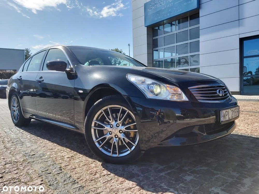 Infiniti G G37 AWD - 24