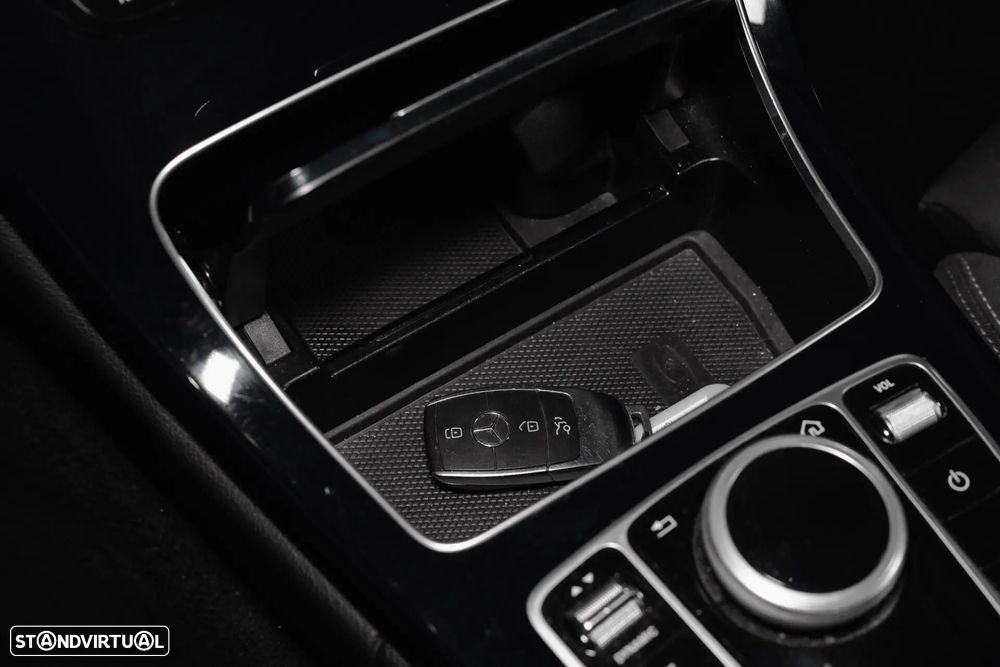 Mercedes-Benz C 300 - 35