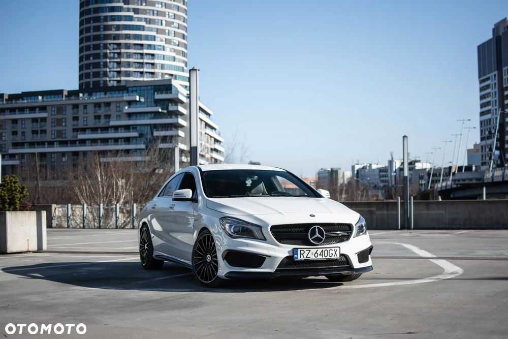 Mercedes-Benz CLA - 2