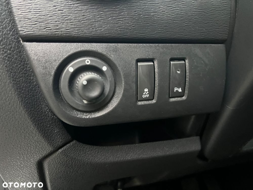 Dacia Lodgy 1.5 Blue dCi Laureate S&S - 14