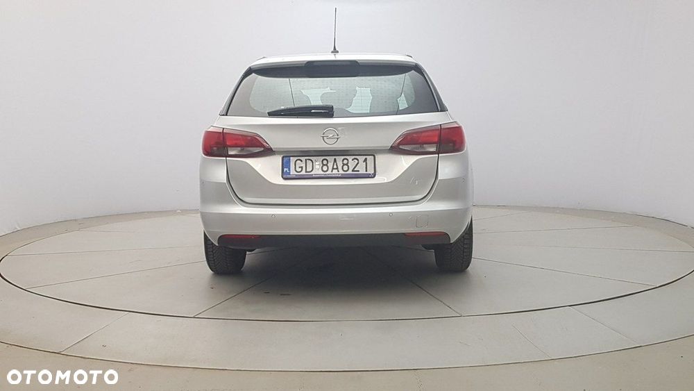 Opel Astra - 6