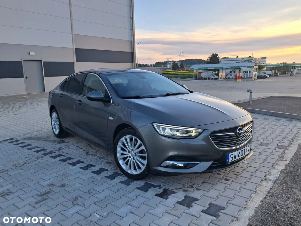 Opel Insignia - 21