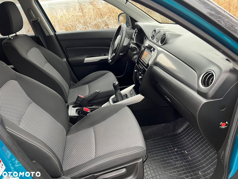 Suzuki Vitara 1.6 (4x2) Comfort+ - 11