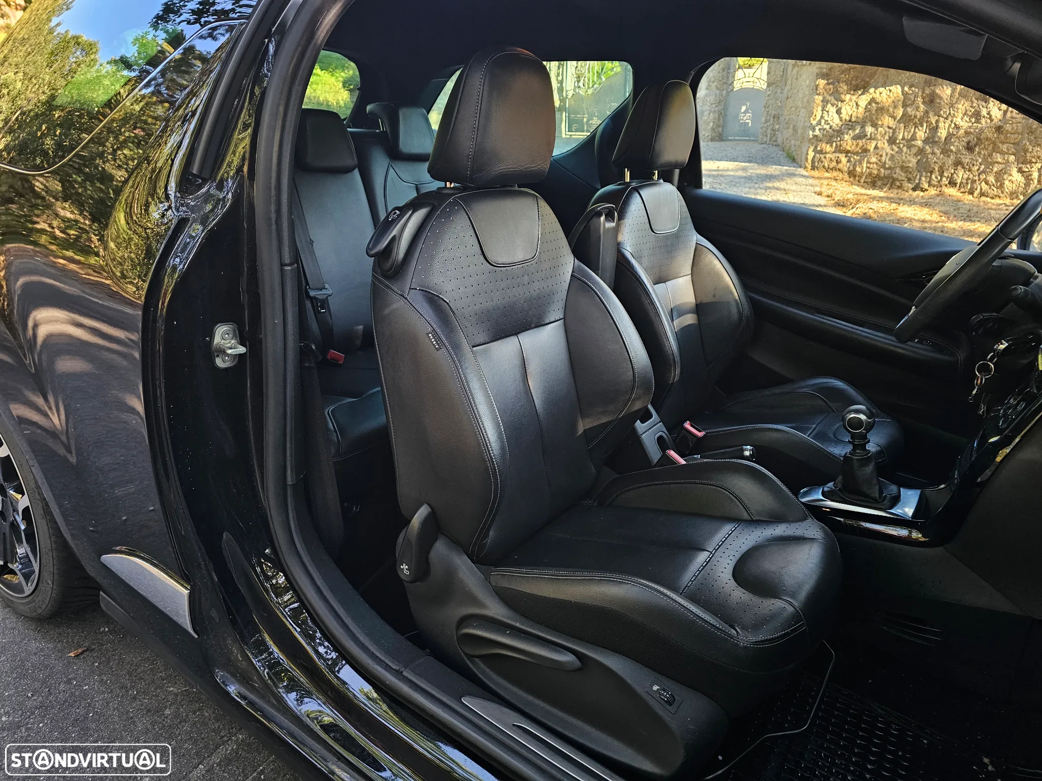 Citroën DS3 1.6 BlueHDi Sport Chic - 16