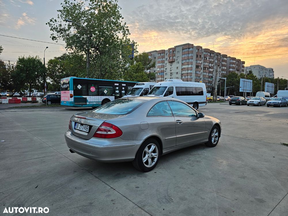 Mercedes-Benz CLK - 4