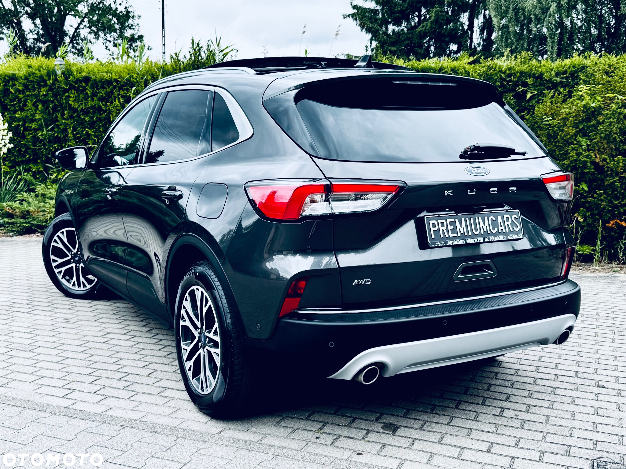 Ford Kuga 2.0 EcoBlue 4x4 TITANIUM - 4