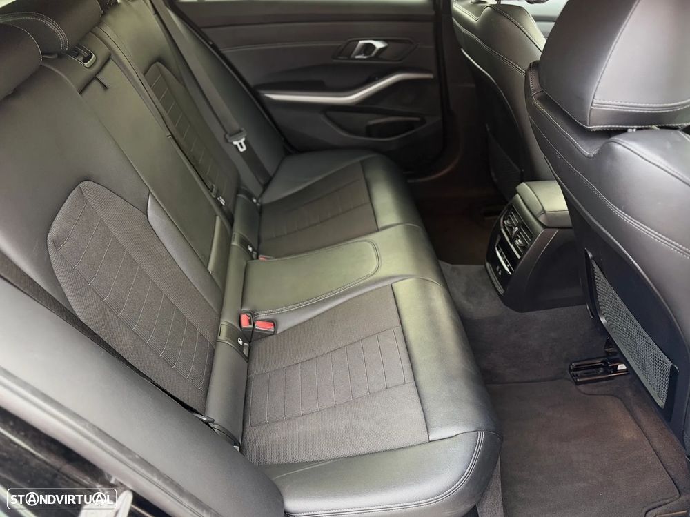 BMW 320 e Line Sport Auto - 12