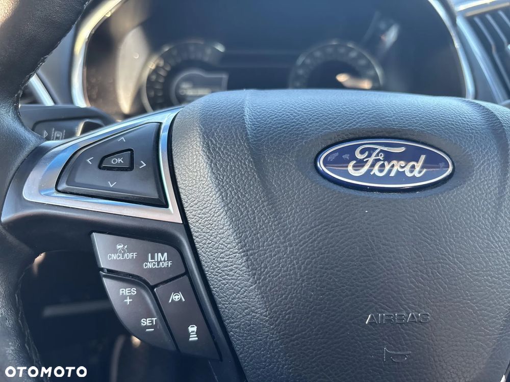 Ford Edge 2.0 EcoBlue Twin-Turbo 4WD Vignale - 31