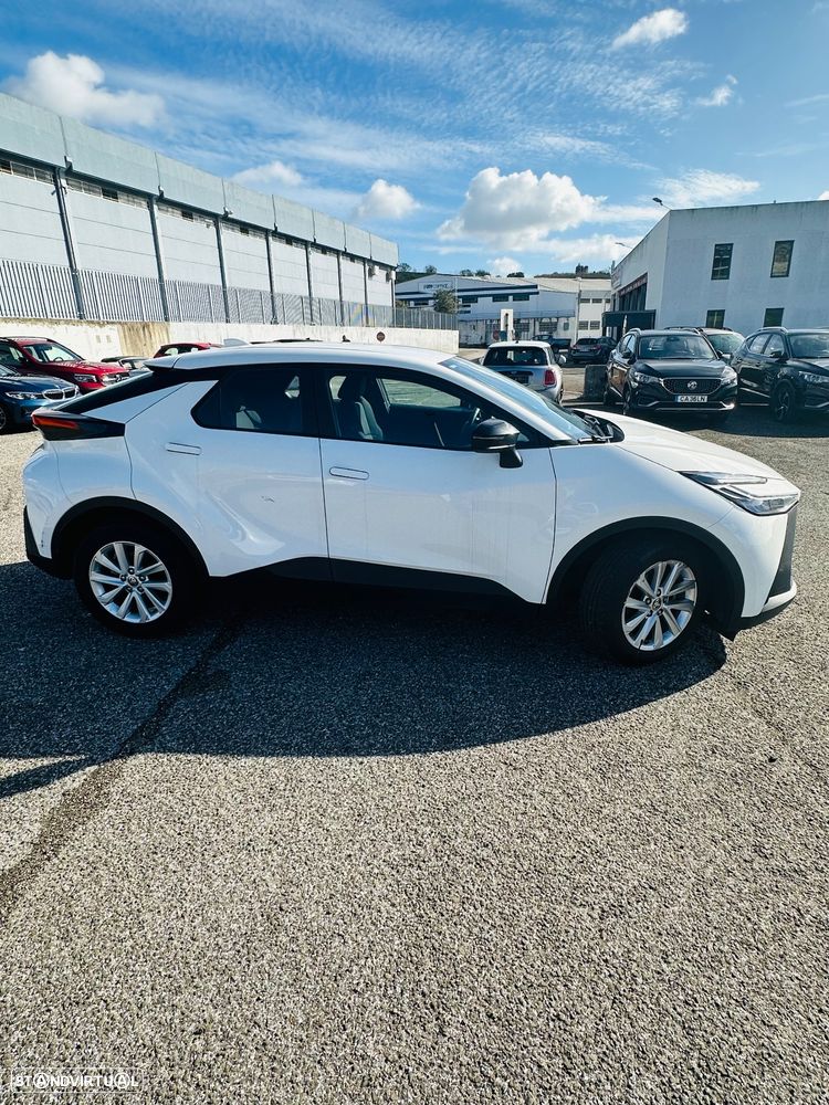Toyota C-HR 1.8 HSD Comfort - 4