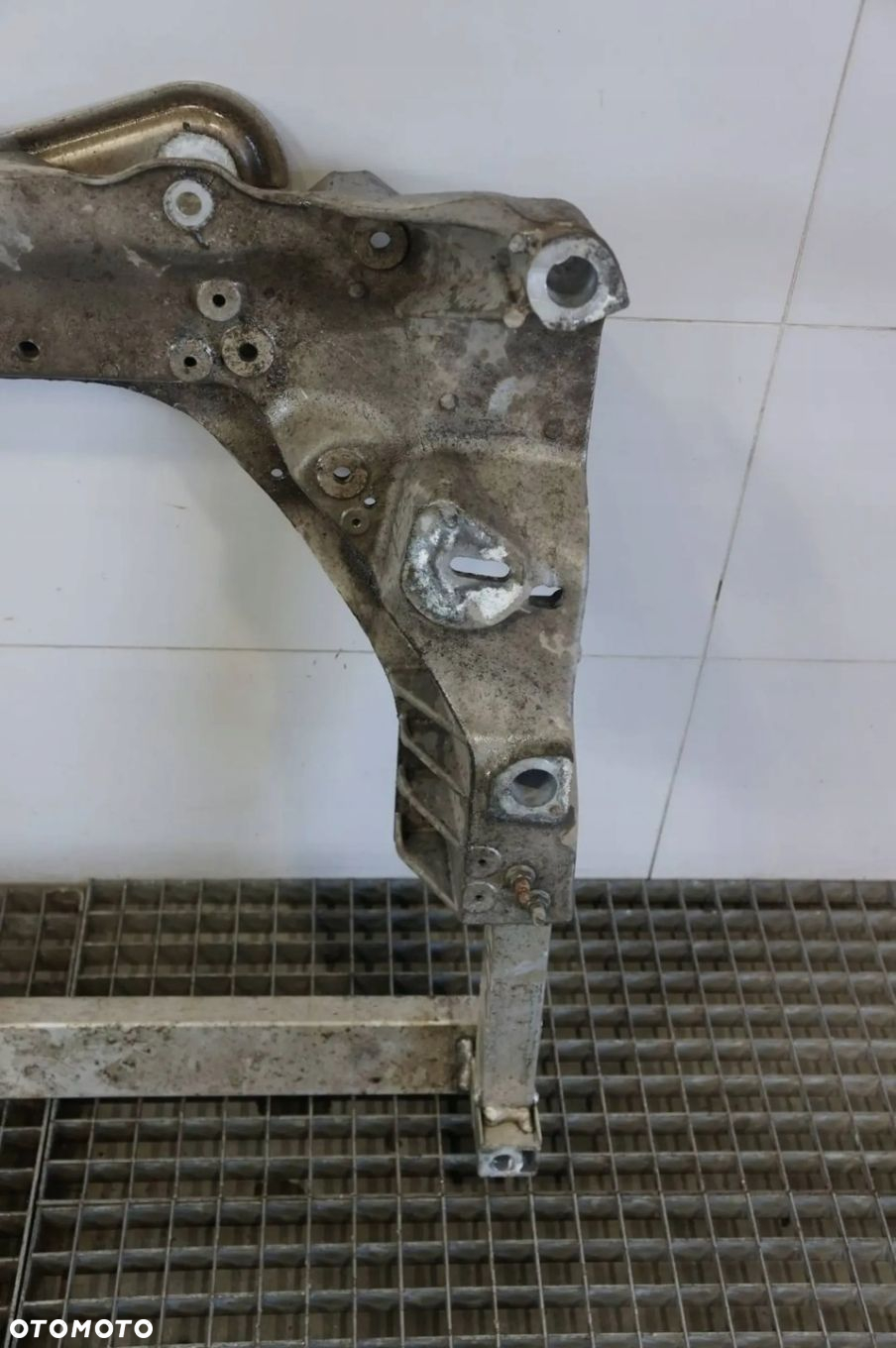 BELKA SANKI WÓZEK PRZÓD ZAWIESZENIE INFINITI FX II LIFT QX70 3.0D - 5