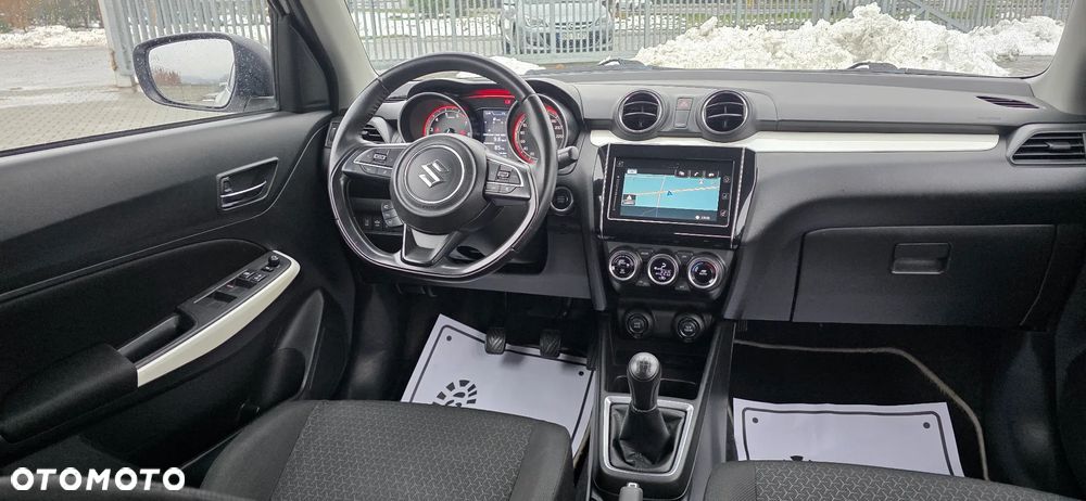 Suzuki Swift 1.2 SHVS Premium Plus - 18