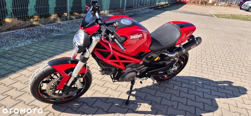 Ducati Monster - 15