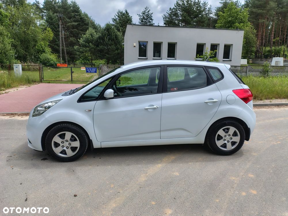 Kia Venga 1.4 CRDi S - 2