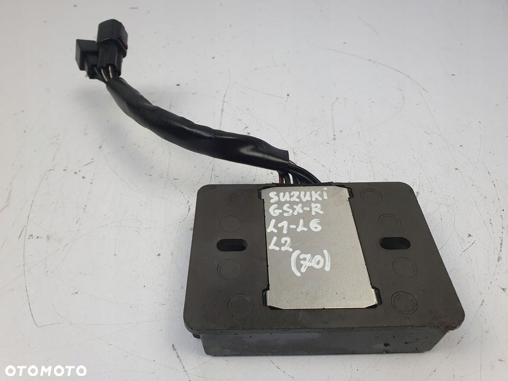 REGULATOR NAPIĘCIA Suzuki GSX-R 600 750 GSXR 600 L1 L2 L3 L4 L5 SH811AA - 8