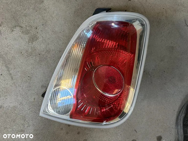 Lampa tył tylna prawa Fiat 500 Europa